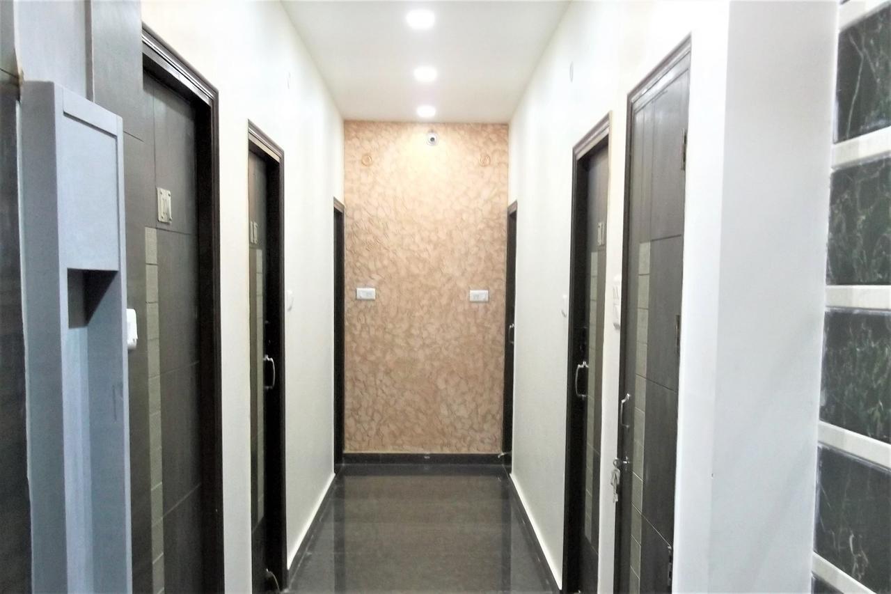 Oyo 10360 Hotel Grand Manoranjan Gorakhpur Exterior foto